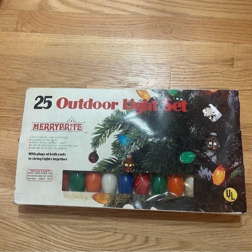 Vintage Merrybrite C9 Christmas Light Set 25 Bulbs Multi Color Holiday Decor